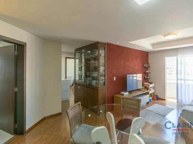Apartamento 2 quartos e 1 banheiro, à venda, no bairro VILA BANCÁRIA em Campo Largo