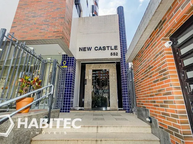 Apartamento 2 quartos e 2 banheiros, à venda, no bairro Batel em Curitiba