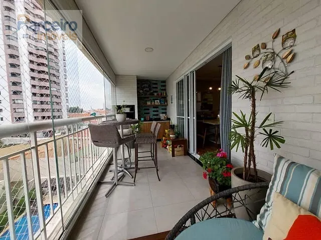 Apartamento 3 quartos e 2 banheiros, à venda, no bairro Vila Regente Feijó em São Paulo