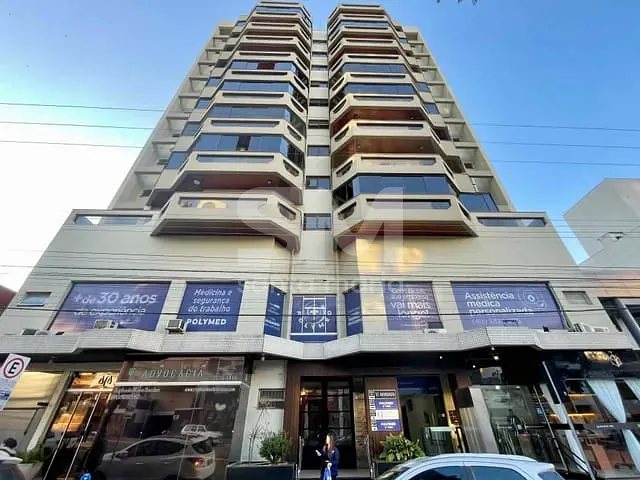 Apartamento 3 quartos e 2 banheiros, para alugar, no bairro Centro em Chapecó