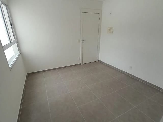 Apartamento 2 quartos e 1 banheiro, à venda, no bairro Parque Taipas em São Paulo