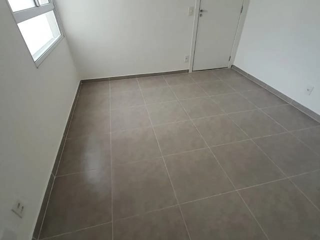 Apartamento 2 quartos e 1 banheiro, à venda, no bairro Parque Taipas em São Paulo