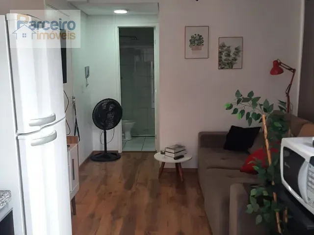 Apartamento 1 quarto e 1 banheiro, à venda, no bairro Vila Granada em São Paulo
