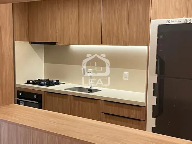 Apartamento com 71m² 2 quartos e 2 banheiros, à venda ou para alugar, no bairro Pinheiros em São Paulo