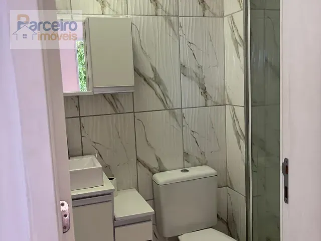 Apartamento 2 quartos e 1 banheiro, à venda, no bairro Cidade Satélite Santa Bárbara em São Paulo