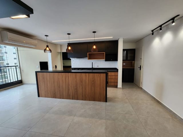 Apartamento com 76m² 2 quartos e 2 banheiros, à venda, no bairro Jardim Tupanci em Barueri