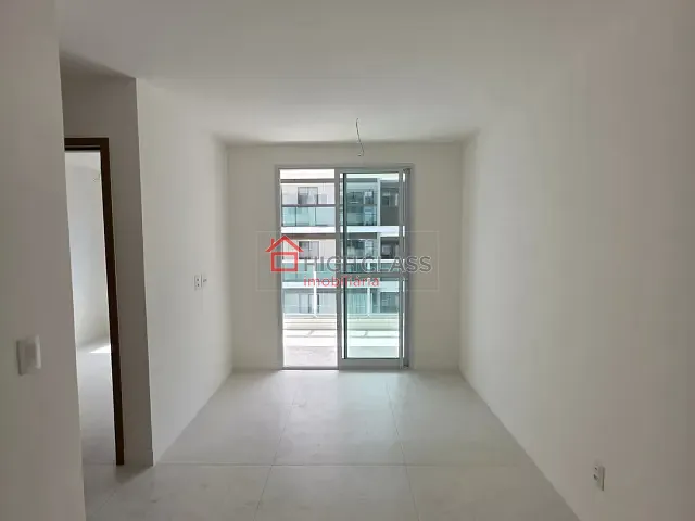 Apartamento 2 quartos e 1 banheiro, à venda, no bairro Praia de Itaparica em Vila Velha