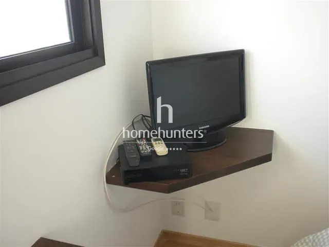 Apartamento com 50m² 1 quarto e 1 banheiro, para alugar, no bairro Cambuí em Campinas