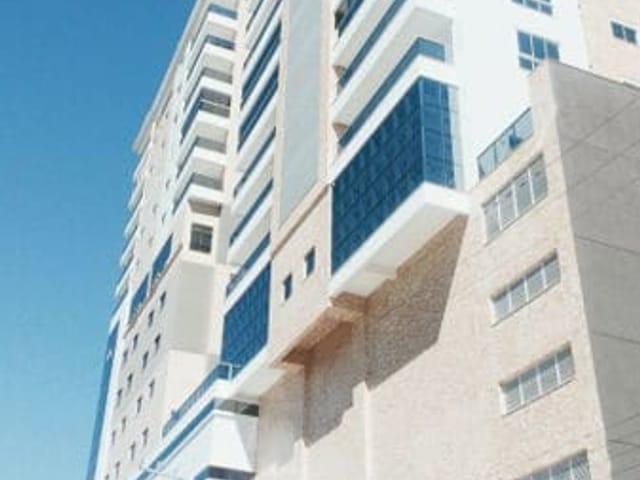 Apartamento com 142m² 3 quartos e 4 banheiros, à venda, no bairro Meia Praia em Itapema