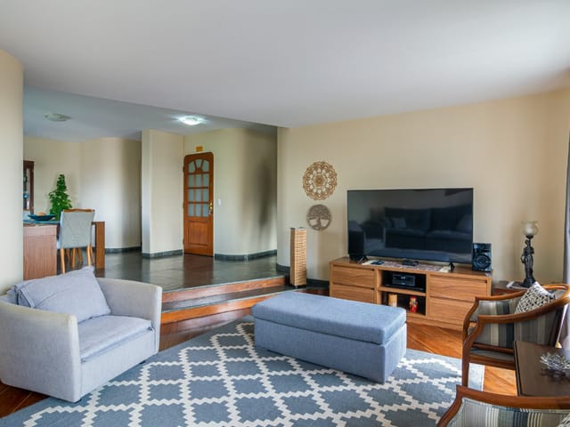 Apartamento com 178m² 3 quartos e 4 banheiros, à venda, no bairro Vila Suzana em São Paulo