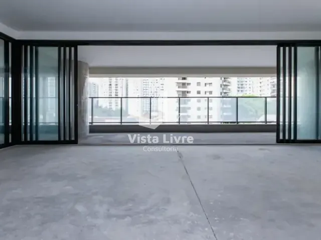 Apartamento com 210m² 4 quartos e 6 banheiros, à venda, no bairro Campo Belo em São Paulo