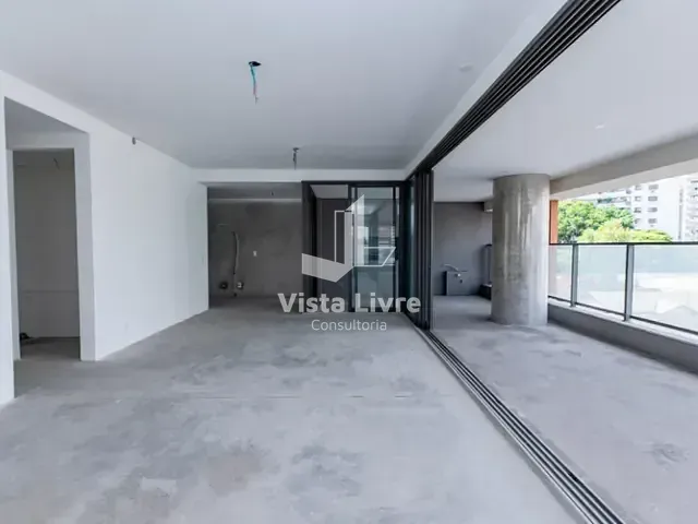 Apartamento com 210m² 4 quartos e 6 banheiros, à venda, no bairro Campo Belo em São Paulo