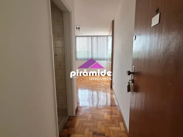 Apartamento com 55m² 2 quartos e 1 banheiro, para alugar, no bairro Vila Adyana em São José dos Campos
