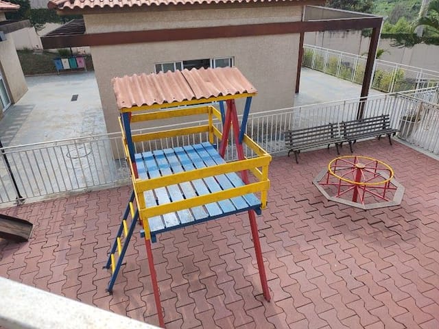 Apartamento com 48m² 2 quartos e 1 banheiro, à venda, no bairro Jardim Petrópolis em Cotia