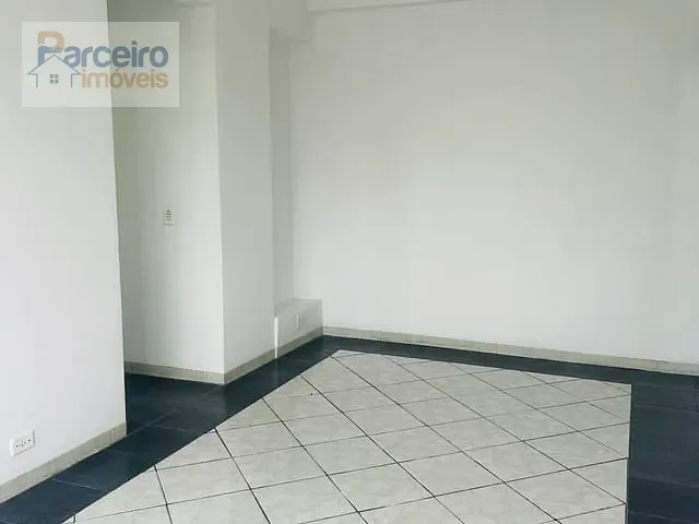 Apartamento 2 quartos e 1 banheiro, para alugar, no bairro Chácara Califórnia em São Paulo