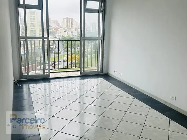 Apartamento 2 quartos e 1 banheiro, para alugar, no bairro Chácara Califórnia em São Paulo