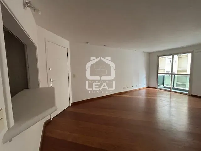Apartamento com 93m² 2 quartos e 3 banheiros, à venda, no bairro Vila Uberabinha em São Paulo