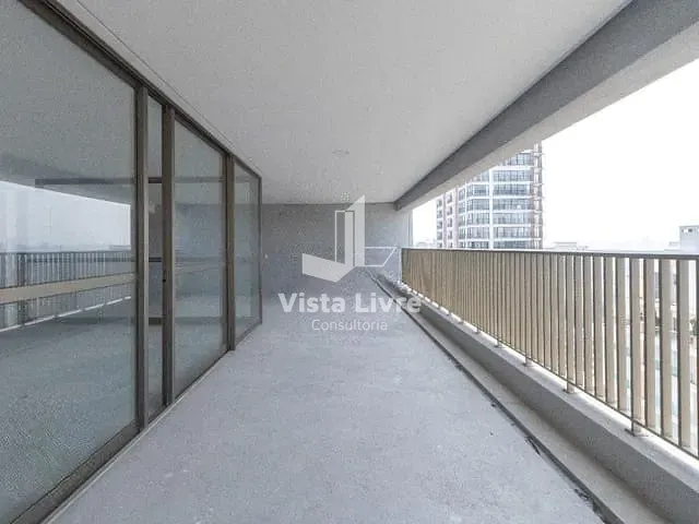 Apartamento com 280m² 3 quartos e 4 banheiros, à venda, no bairro Moema em São Paulo