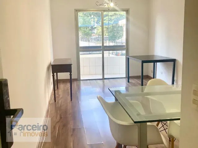Apartamento 3 quartos e 2 banheiros, à venda ou para alugar, no bairro Vila Olímpia em São Paulo