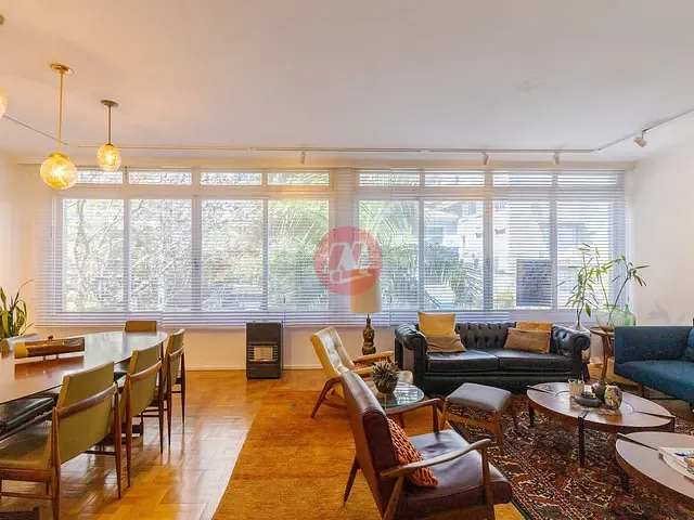 Apartamento com 244m² 3 quartos e 2 banheiros, à venda, no bairro Rio Branco em Porto Alegre