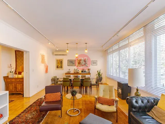 Apartamento com 244m² 3 quartos e 2 banheiros, à venda, no bairro Rio Branco em Porto Alegre