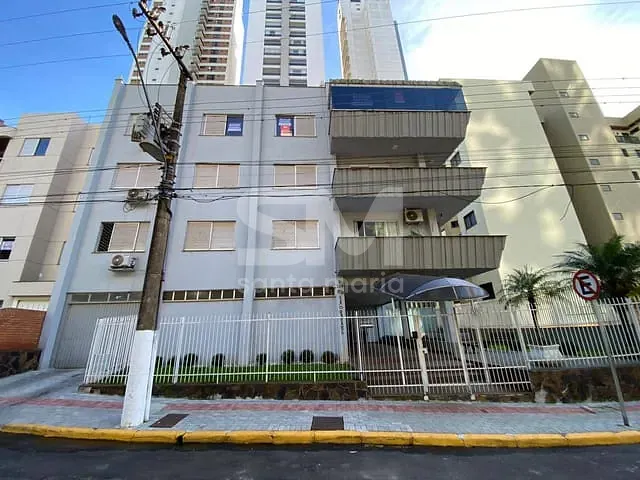 Apartamento 3 quartos e 2 banheiros, para alugar, no bairro Centro em Chapecó