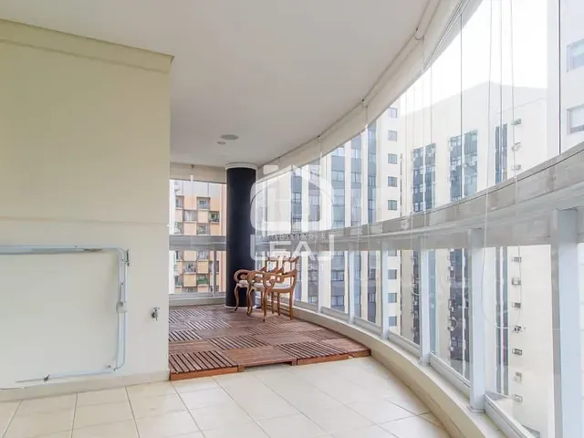 Apartamento com 130m² 3 quartos e 5 banheiros, à venda, no bairro Vila Uberabinha em São Paulo