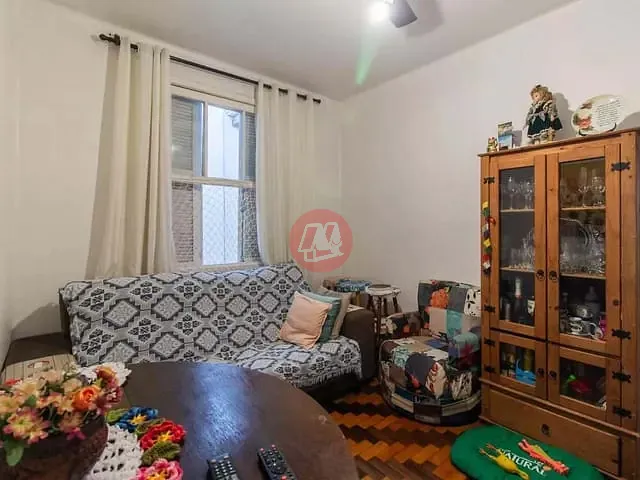 Apartamento 2 quartos e 1 banheiro, à venda, no bairro Partenon em Porto Alegre