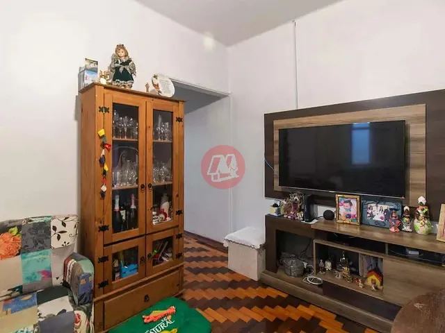 Apartamento 2 quartos e 1 banheiro, à venda, no bairro Partenon em Porto Alegre