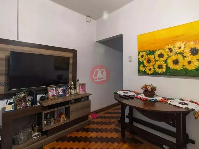 Apartamento 2 quartos e 1 banheiro, à venda, no bairro Partenon em Porto Alegre