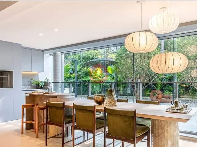 Apartamento com 168m² 3 quartos e 3 banheiros, à venda, no bairro Petrópolis em Porto Alegre