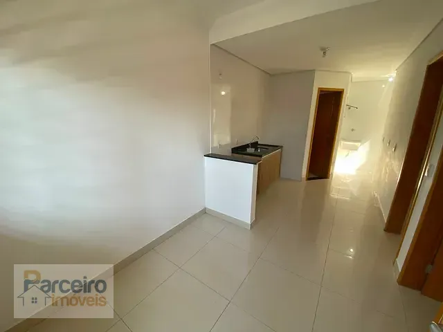 Apartamento com 37m² 2 quartos e 1 banheiro, para alugar, no bairro Penha de França em São Paulo