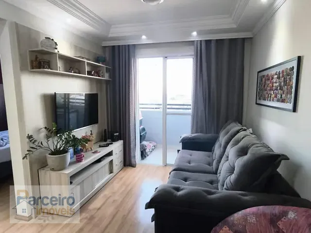 Apartamento 2 quartos e 1 banheiro, à venda, no bairro Vila Guilhermina em São Paulo