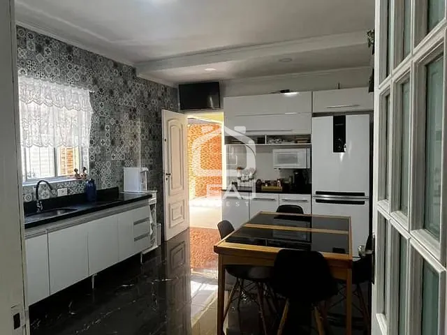 Sobrado com 134m² 3 quartos e 3 banheiros, à venda, no bairro Parque Regina em São Paulo