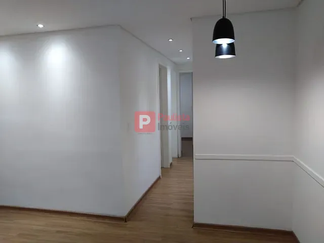 Apartamento 2 quartos e 1 banheiro, para alugar, no bairro Santo Amaro em São Paulo