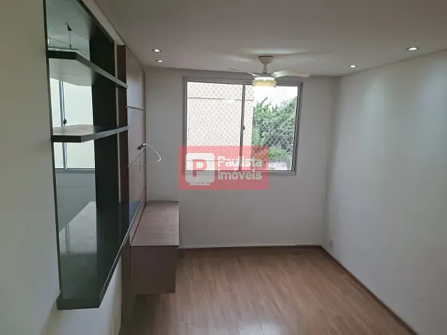 Apartamento 2 quartos e 1 banheiro, para alugar, no bairro Santo Amaro em São Paulo