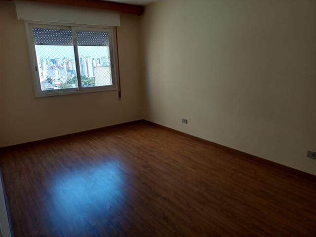 Apartamento 1 quarto e 1 banheiro, à venda, no bairro Cambuci em São Paulo