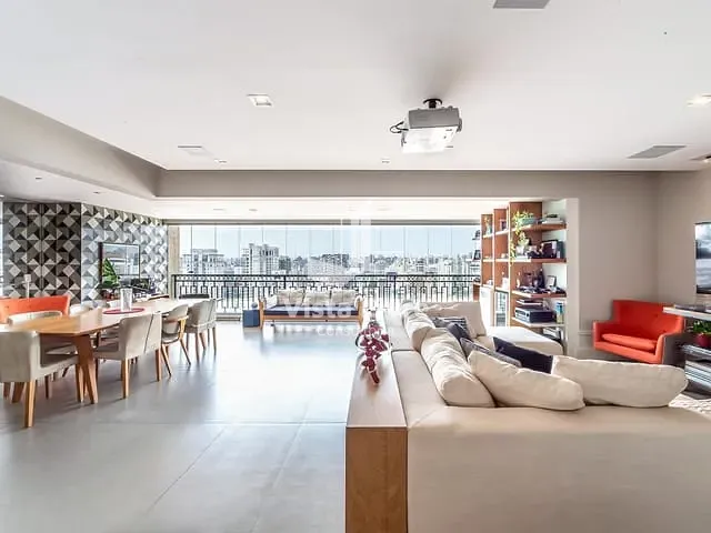 Apartamento com 157m² 3 quartos e 3 banheiros, à venda, no bairro Vila Olímpia em São Paulo