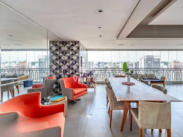 Apartamento com 157m² 3 quartos e 3 banheiros, à venda, no bairro Vila Olímpia em São Paulo