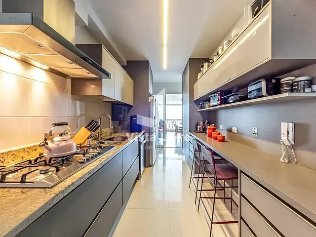 Apartamento com 157m² 3 quartos e 3 banheiros, à venda, no bairro Vila Olímpia em São Paulo