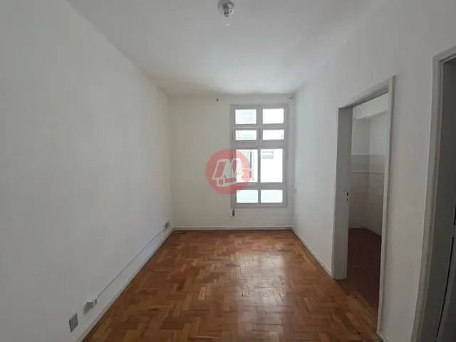 Apartamento à venda, no bairro Centro Histórico em Porto Alegre