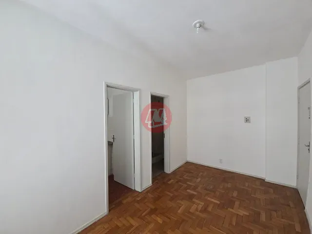 Apartamento à venda, no bairro Centro Histórico em Porto Alegre