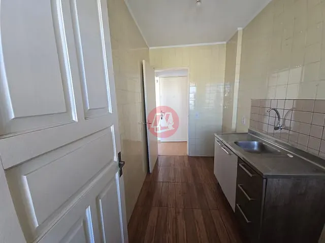 Apartamento 1 quarto e 1 banheiro, à venda, no bairro Partenon em Porto Alegre