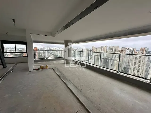 Apartamento com 250m² 3 quartos e 5 banheiros, à venda, no bairro Campo Belo em São Paulo