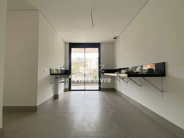 Apartamento com 218m² 3 quartos e 6 banheiros, à venda, no bairro Sumaré em São Paulo