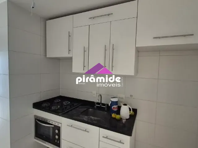 Apartamento com 77m² 3 quartos e 2 banheiros, para alugar, no bairro Condomínio Royal Park em São José dos Campos