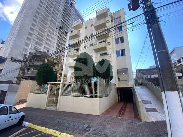 Apartamento 2 quartos e 1 banheiro, para alugar, no bairro Centro em Chapecó