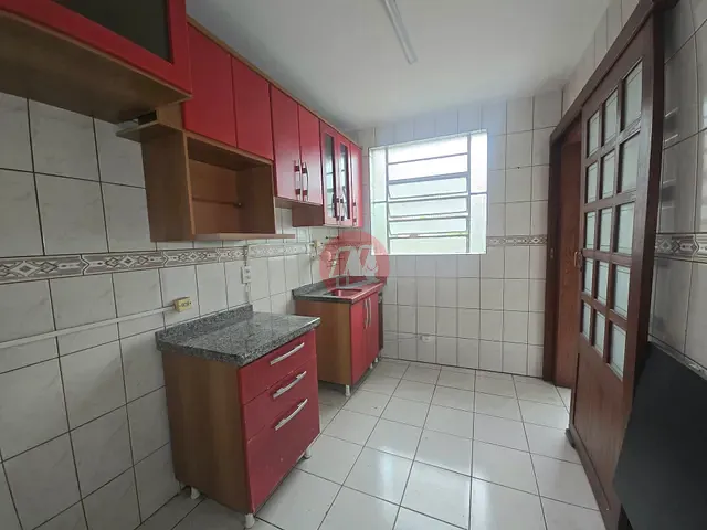Apartamento 2 quartos e 1 banheiro, para alugar, no bairro Santa Cecília em Porto Alegre