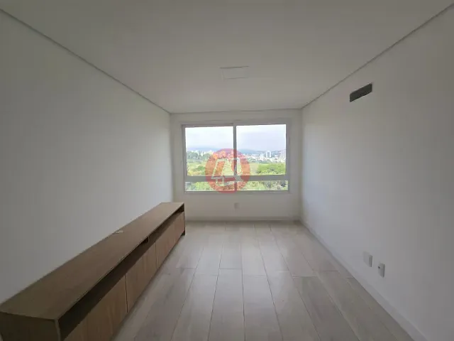Apartamento com 65m² 2 quartos e 1 banheiro, à venda ou para alugar, no bairro Petrópolis em Porto Alegre