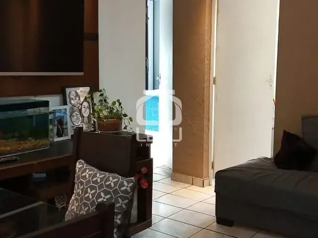 Apartamento com 60m² 2 quartos e 1 banheiro, à venda, no bairro Jardim Guarujá em São Paulo